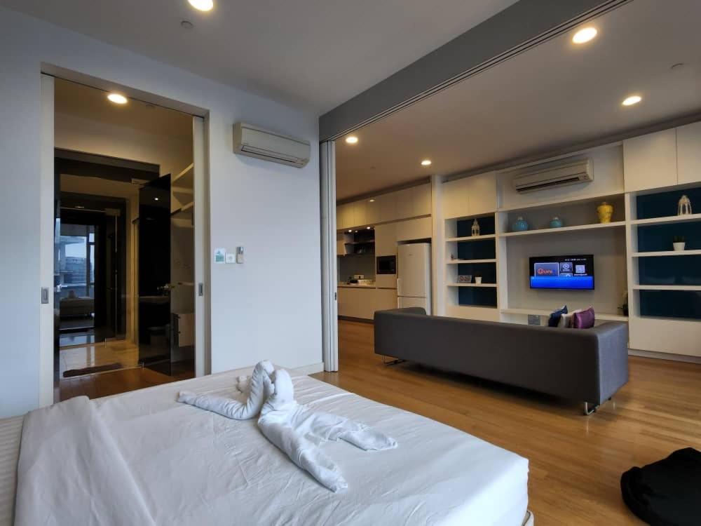 The Platinum Klcc By Home Stay Kuala Lumpur Exterior photo
